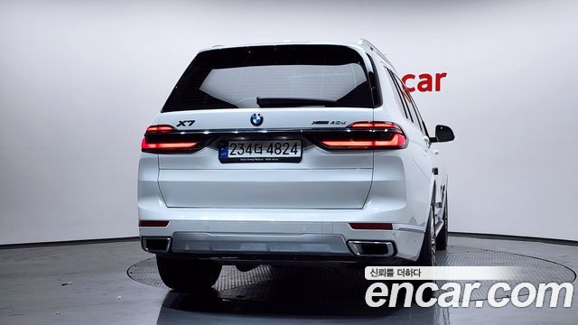 BMW X7 2023 — photo 4