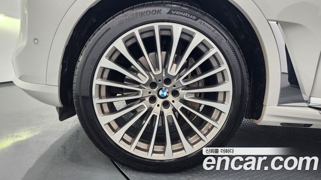 BMW X7 2023 — photo 5