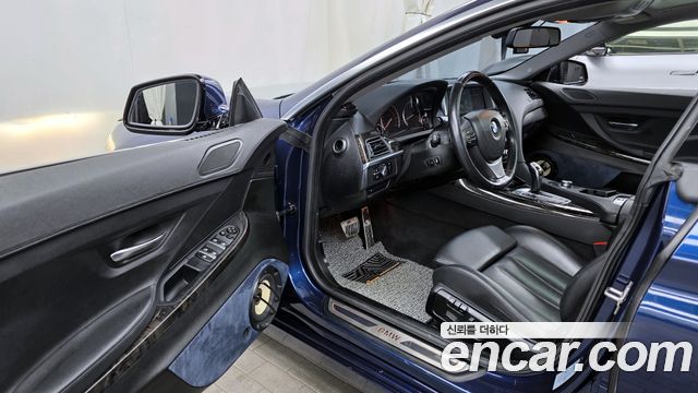 BMW 6-Series 2012 — photo 10