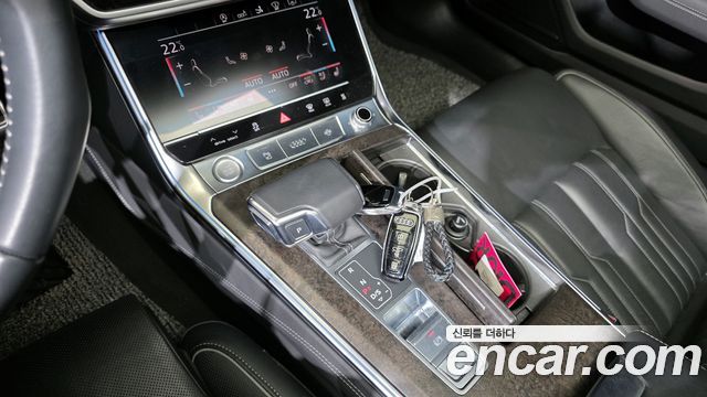 Audi A7 2020 — photo 9