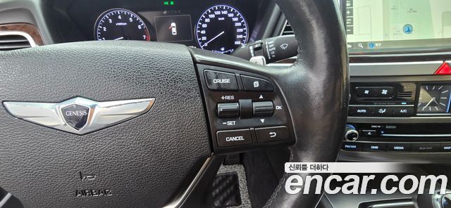 Hyundai Genesis 2015 — photo 8