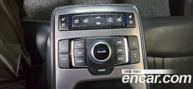 Hyundai Genesis 2015 — photo 16