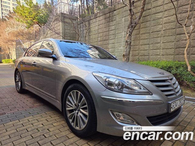 Hyundai Genesis 2013 — photo 6