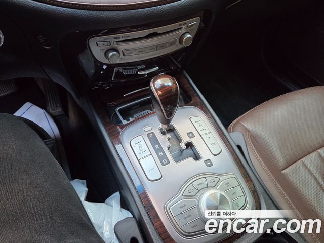 Hyundai Genesis 2013 — photo 15