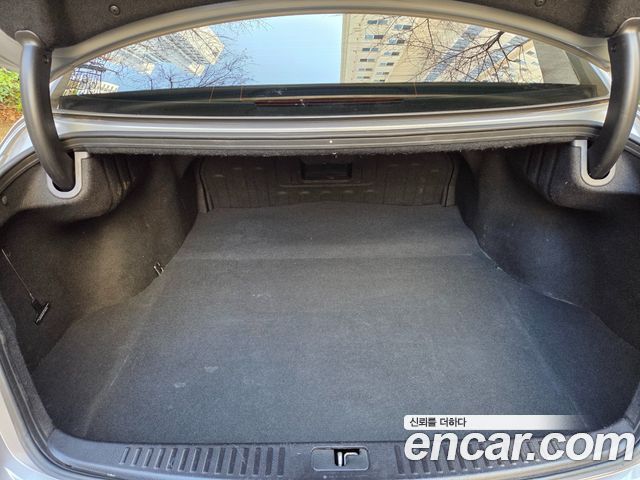 Hyundai Genesis 2013 — photo 19