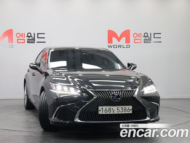Lexus ES 2021 — photo 3