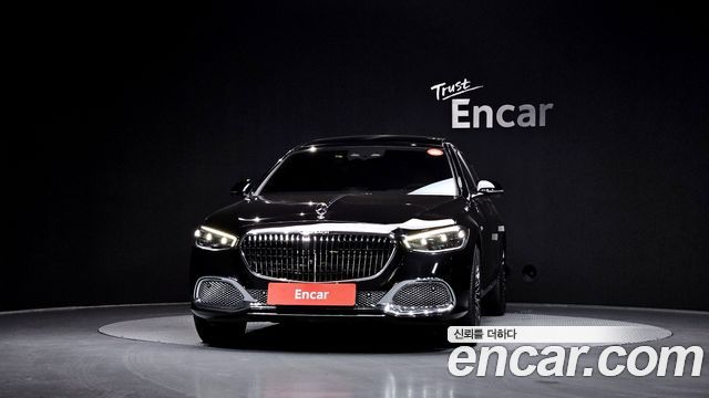 Mercedes-Benz S-Class 2023 — photo 3