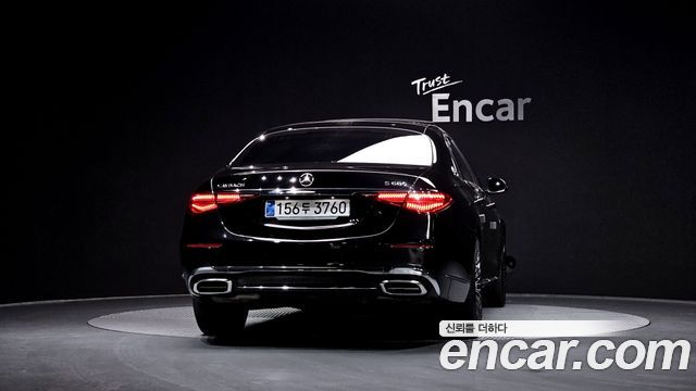 Mercedes-Benz S-Class 2023 — photo 4