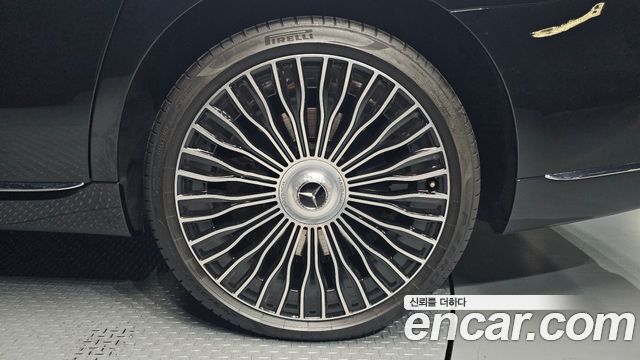 Mercedes-Benz S-Class 2023 — photo 5