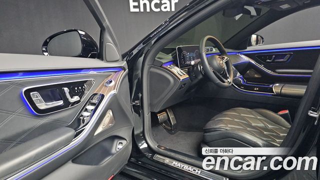 Mercedes-Benz S-Class 2023 — photo 10