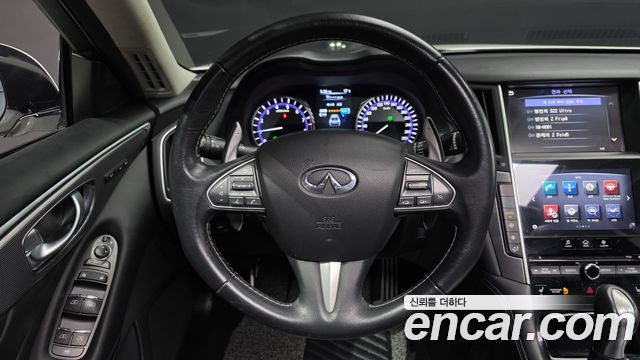 Infiniti Q50 2016 — photo 13