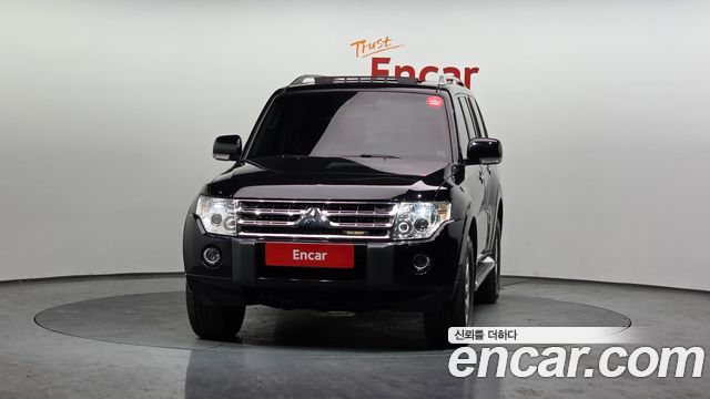 Mitsubishi Pajero 2009 — photo 3