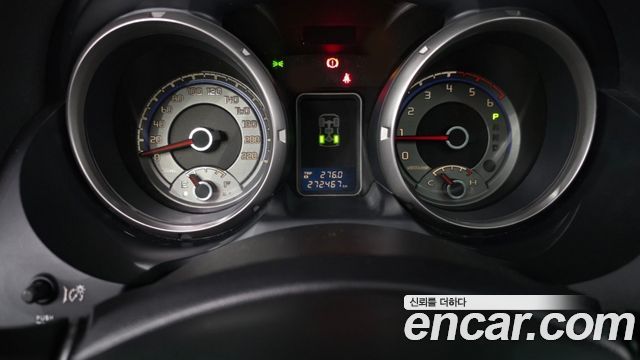 Mitsubishi Pajero 2009 — photo 8