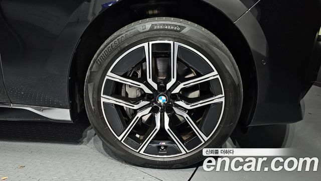 BMW 7-Series 2024 — photo 5
