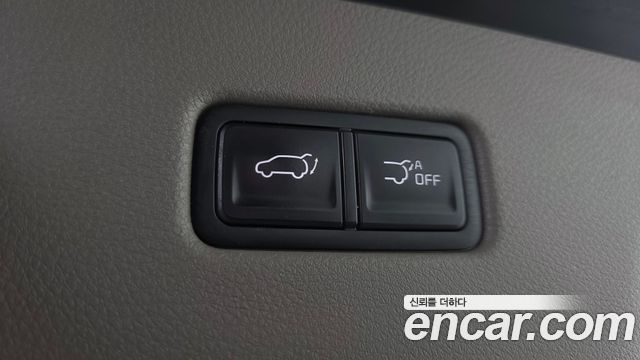 Kia Canival 2021 — photo 18