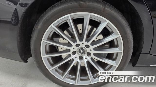 Mercedes-Benz S-Class 2021 — photo 5