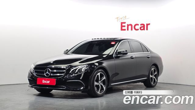Mercedes-Benz E-Class 2020 — photo 1