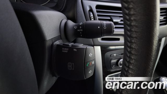 Renault Korea SM5  2014 — photo 17