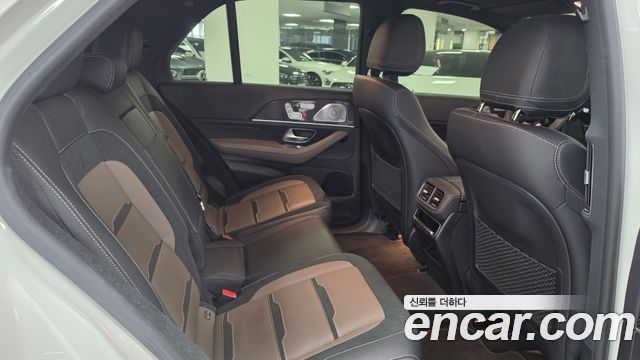 Mercedes-Benz GLE-Class 2023 — photo 10