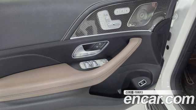 Mercedes-Benz GLE-Class 2023 — photo 15