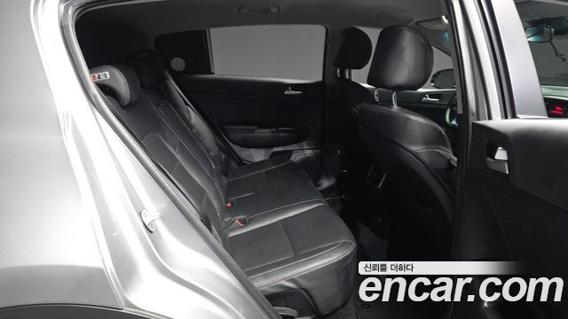 Kia Sportage 2019 — photo 12