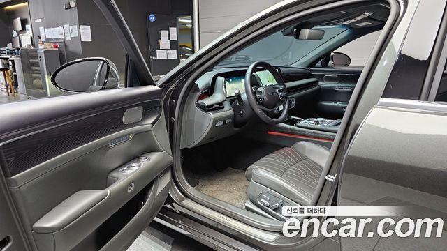Genesis G90 2023 — photo 11