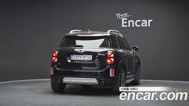 Mini Countryman 2021 — photo 4