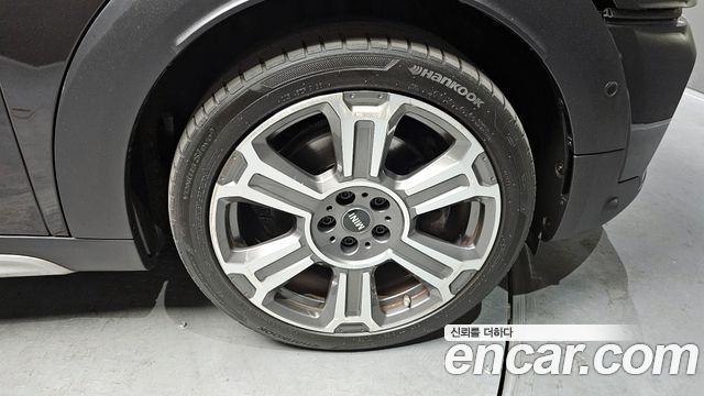 Mini Countryman 2021 — photo 5