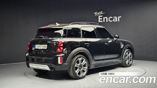 Mini Countryman 2023 — photo 2
