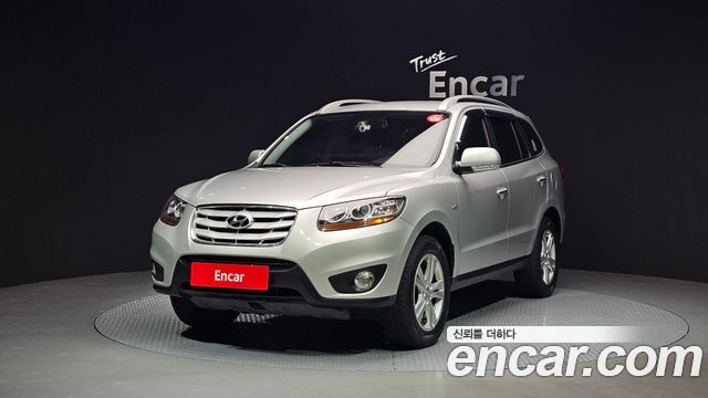 Hyundai Santafe 2011 — photo 1