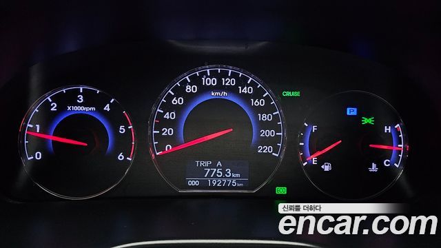 Hyundai Santafe 2011 — photo 8