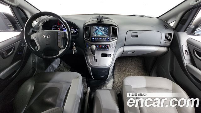 Hyundai Starex 2019 — photo 7