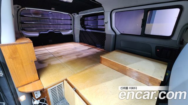 Hyundai Starex 2019 — photo 19