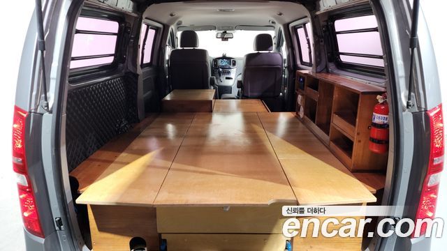 Hyundai Starex 2019 — photo 20