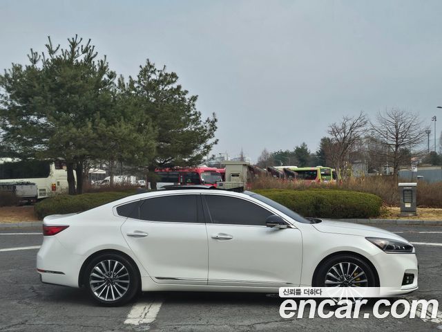 Kia K7 2018 — photo 6