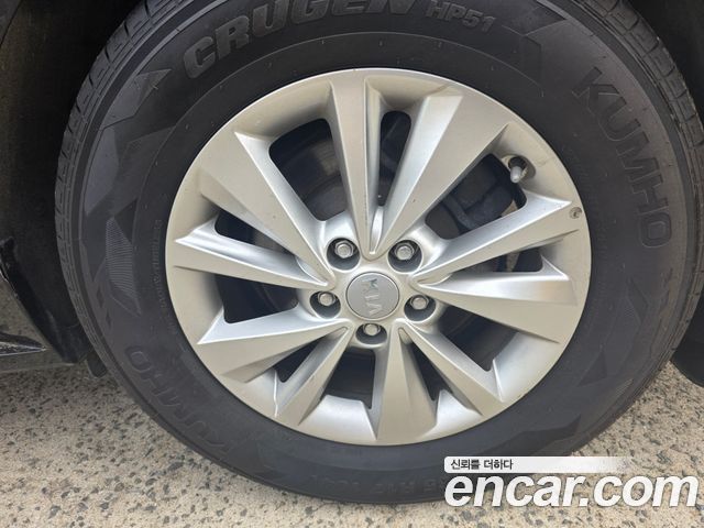 Kia Canival 2017 — photo 4