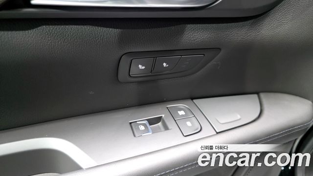 Cadillac CT6 2017 — photo 19
