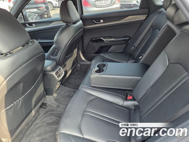 Kia K5 2021 — photo 16