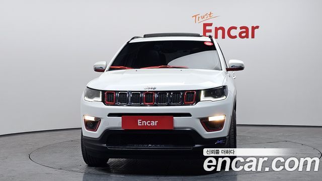 Jeep Compass 2019 — photo 3