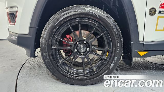Jeep Compass 2019 — photo 5