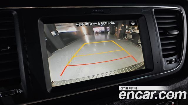 Kia Canival 2019 — photo 15