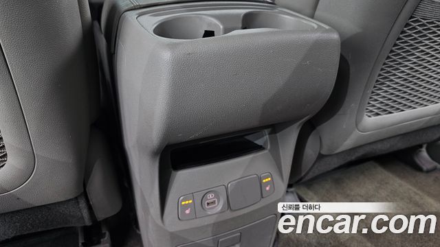 Kia Canival 2019 — photo 19