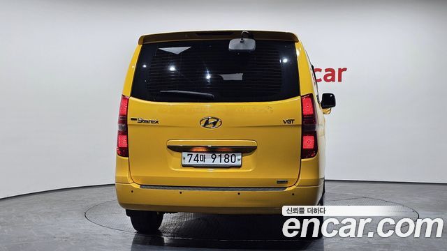 Hyundai Starex 2015 — photo 4