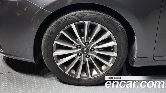 Kia K7 2017 — photo 5