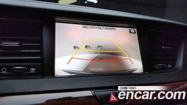 Kia K7 2017 — photo 15