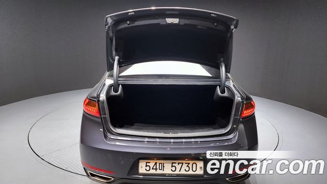 Kia K7 2017 — photo 20
