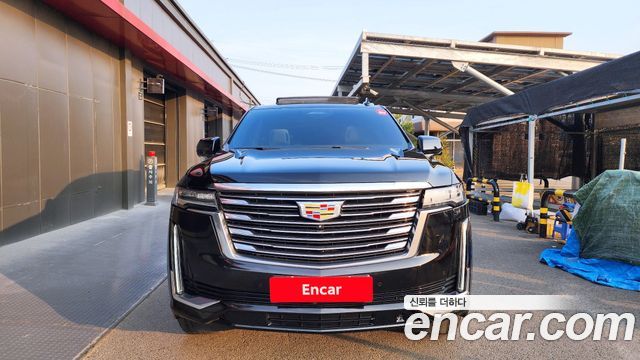 Cadillac Escalade 2022 — photo 3