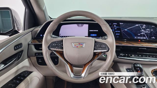 Cadillac Escalade 2022 — photo 13