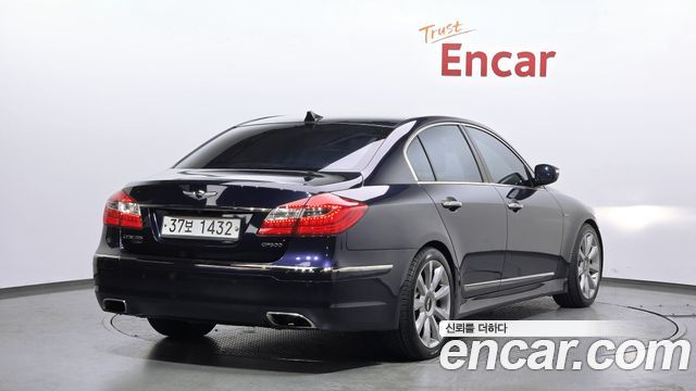 Hyundai Genesis 2012 — photo 2