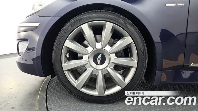 Hyundai Genesis 2012 — photo 5